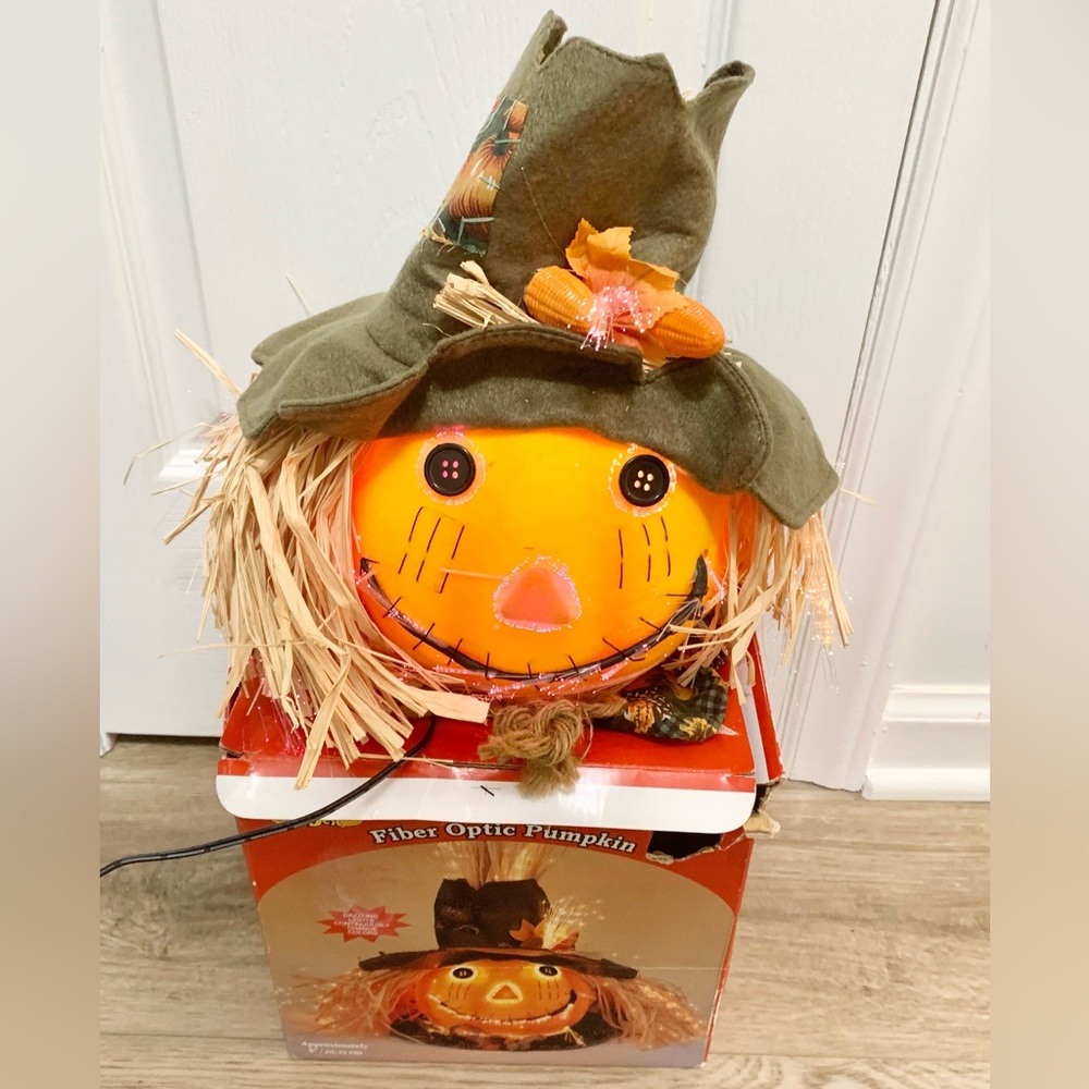 Y2k NEW Fiber Optic Scarecrow Pumpkin Head 8” Plug In Fall Thanksgiving Decor